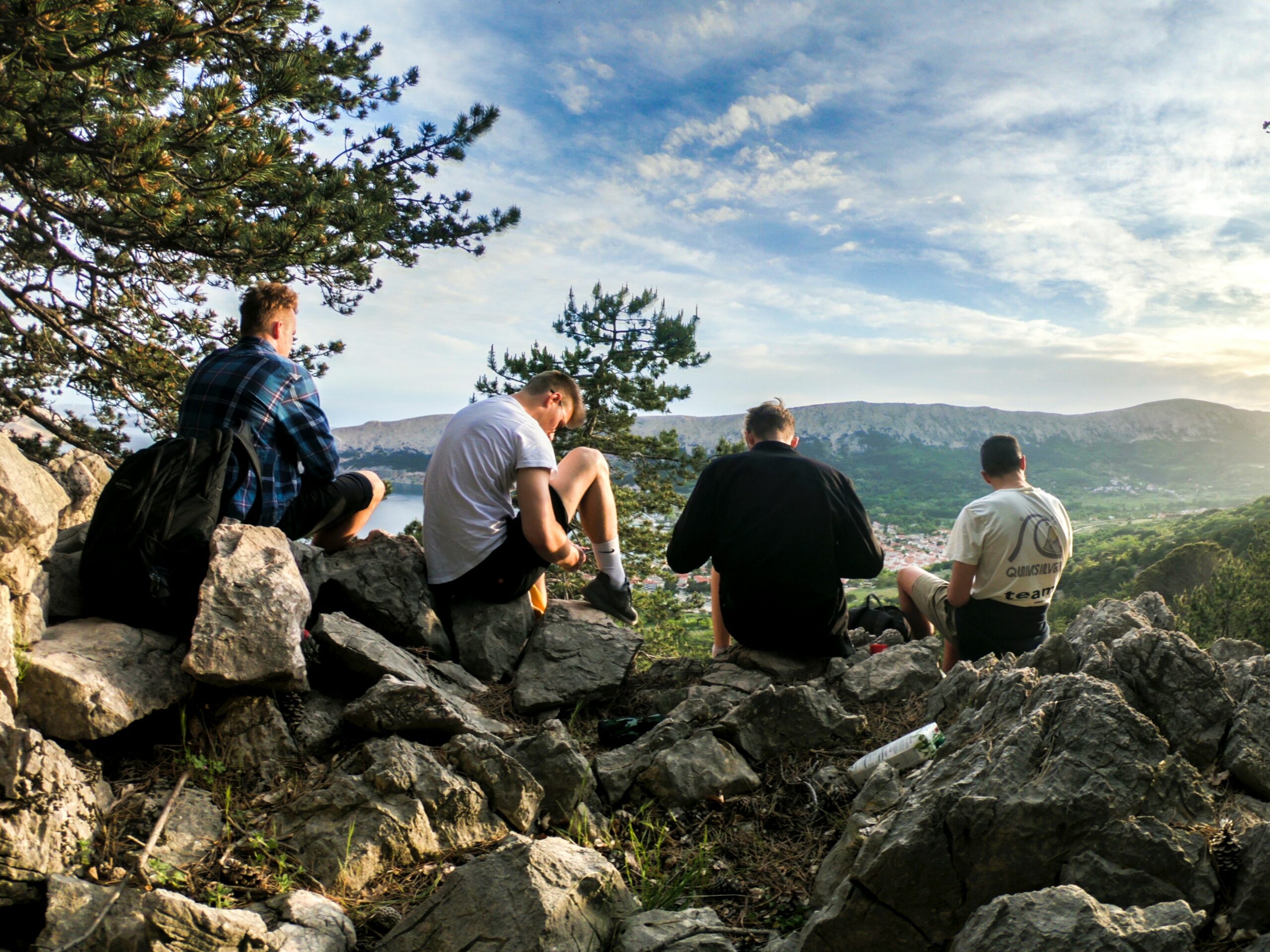 Hiking while on kratom